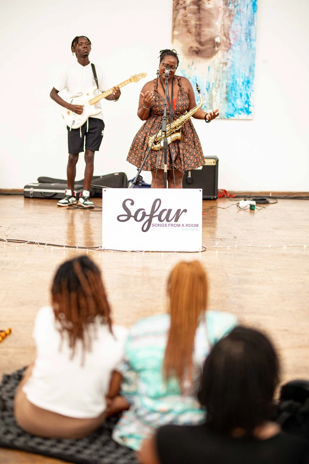 Tina Watyoka performing at Sofar